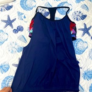 Express athletic tank top built in sports bra with cutout sides😍 size medium